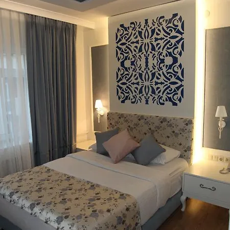 Hotel Saros 3*